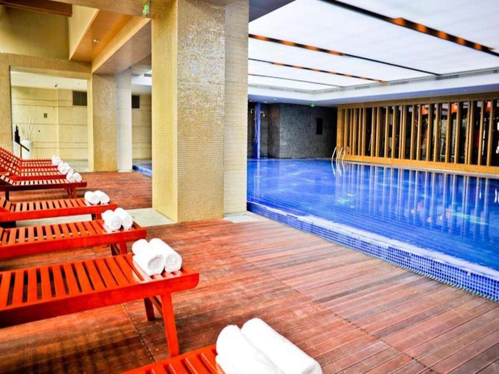 Chengdu Joyhub Air Hotel Екстериор снимка