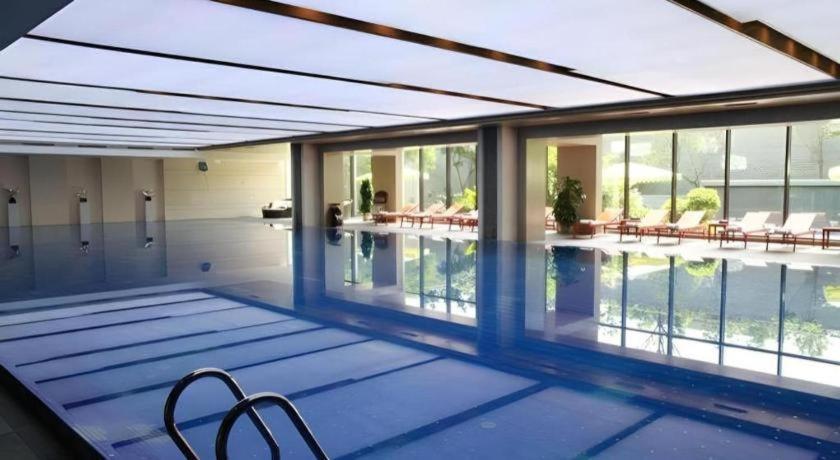 Chengdu Joyhub Air Hotel Екстериор снимка