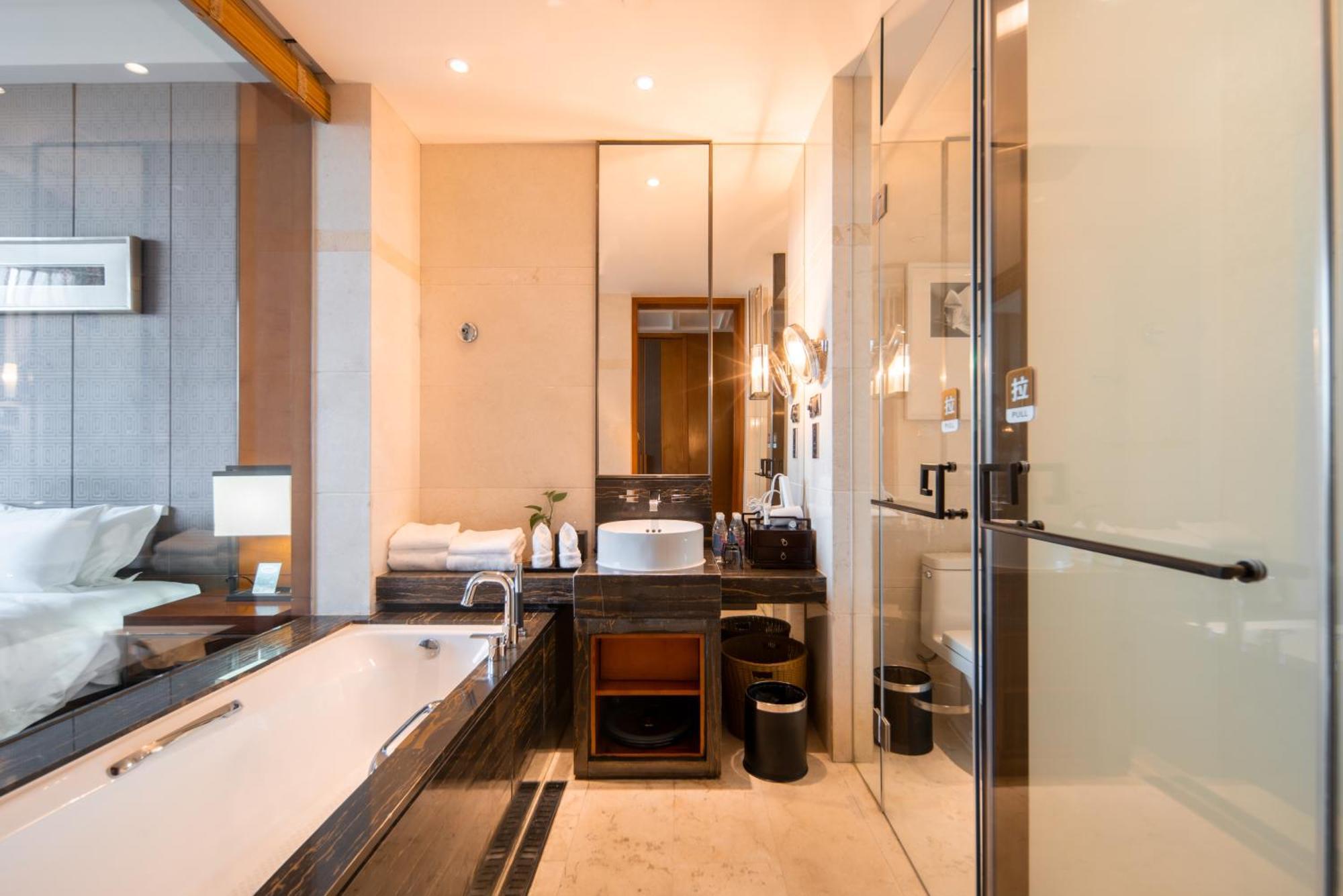 Chengdu Joyhub Air Hotel Екстериор снимка