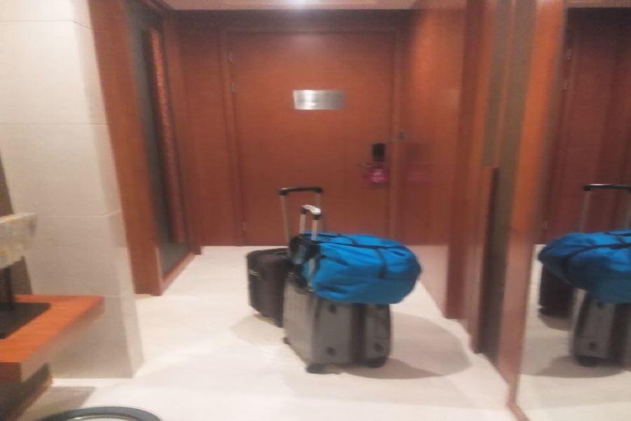 Chengdu Joyhub Air Hotel Екстериор снимка